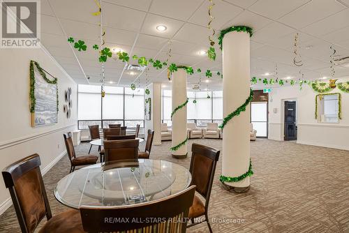 817 - 25 Austin Drive, Markham, ON - Indoor Photo Showing Dining Room