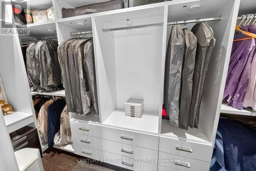 122 Burns Boulevard, King, ON - Indoor With Storage