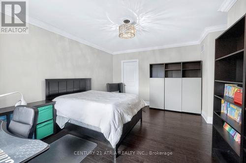 122 Burns Boulevard, King, ON - Indoor Photo Showing Bedroom