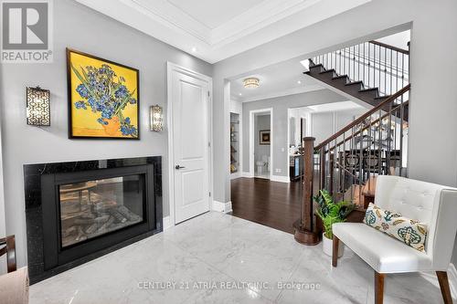 122 Burns Boulevard, King, ON - Indoor With Fireplace