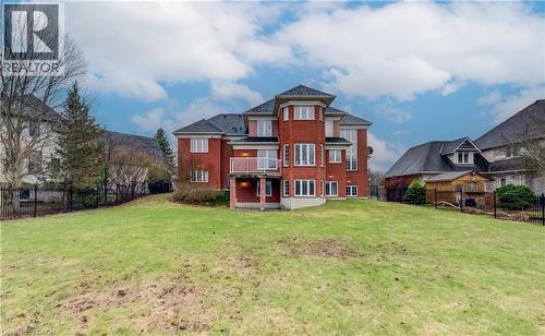 38 Deer Ridge Crescent, Kitchener, ON - Outdoor