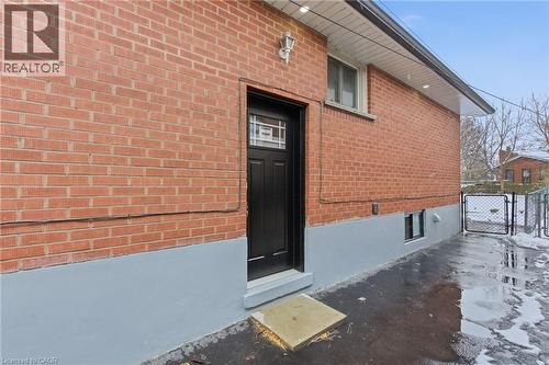 18 Ferrie Street W, Hamilton, ON - Outdoor With Exterior