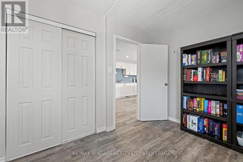 308 - 198 Scott Street, St. Catharines (Fairview), ON - Indoor