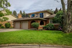 11 LANTANA CIRCLE  St. Catharines (Lakeshore), ON L2M 7M5