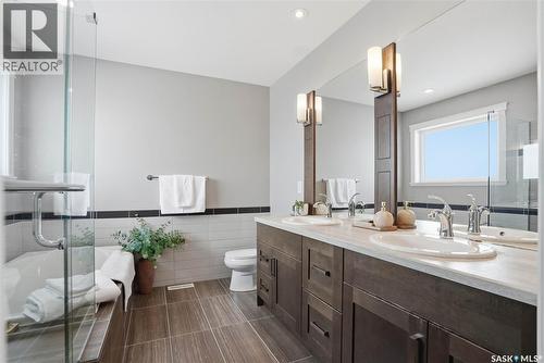 504 Snead Lane, Warman, SK - Indoor Photo Showing Bathroom