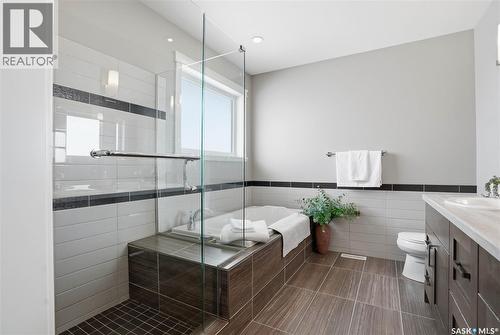 504 Snead Lane, Warman, SK - Indoor Photo Showing Bathroom