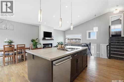 504 Snead Lane, Warman, SK - Indoor Photo Showing Kitchen With Double Sink