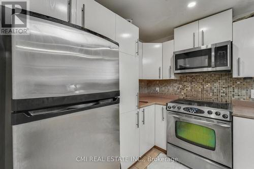 95 Adeline Street, Ottawa, ON - Indoor Photo Showing Kitchen