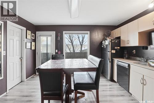 3 802 K Avenue N, Saskatoon, SK - Indoor