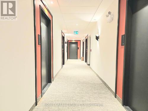 411 - 312 Erb Street, Waterloo, ON - Indoor Photo Showing Other Room