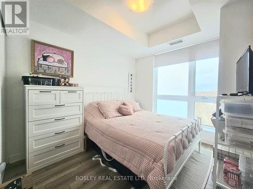 411 - 312 Erb Street, Waterloo, ON - Indoor Photo Showing Bedroom