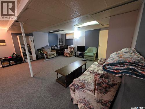 520 Dennis Street, Herbert, SK - Indoor