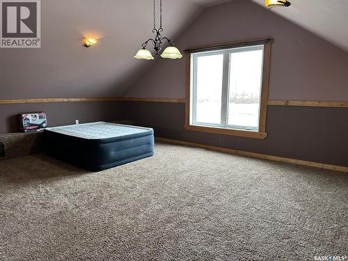 Bell Acreage, Benson Rm No. 35, SK - Indoor