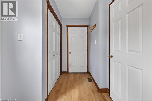 60 Highland Boulevard, Caledonia, ON - Indoor Photo Showing Other Room