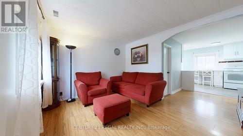 55 Montrave Avenue, Oshawa, ON - Indoor