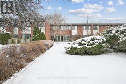 17 - 1230 GRIPSHOLM ROAD  Mississauga, ON L4Y 2G9