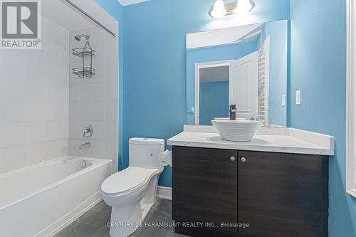 28 Clockwork Drive, Brampton, ON - Indoor Photo Showing Bathroom