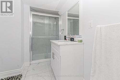 28 Clockwork Drive, Brampton, ON - Indoor Photo Showing Bathroom