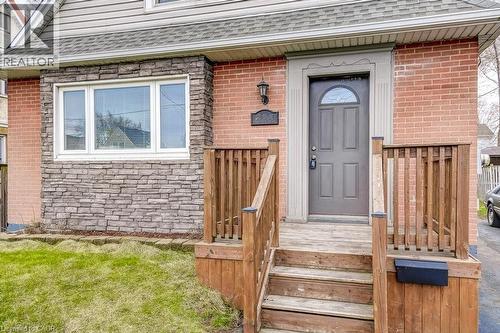 624 Brighton Avenue, Hamilton, ON - Outdoor With Exterior