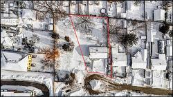 1069 ROOSEVELT ROAD  Mississauga, ON L5G 3Y6