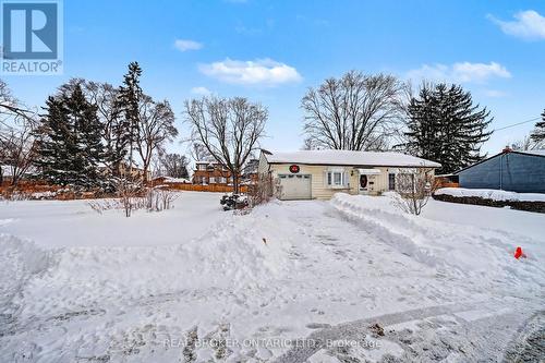 1069 Roosevelt Road, Mississauga, ON 