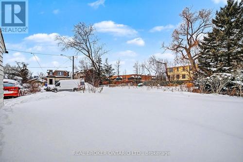 1069 Roosevelt Road, Mississauga, ON 