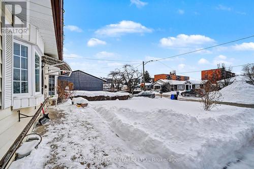 1069 Roosevelt Road, Mississauga, ON 