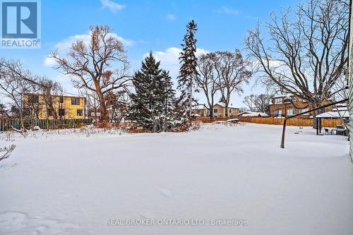 1069 Roosevelt Road, Mississauga, ON 