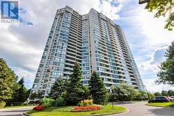 812 - 550 WEBB DRIVE  Mississauga, ON L5B 3Y4