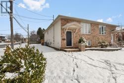 4688 LEE AVENUE  Niagara Falls (Ascot), ON L2H 1M8