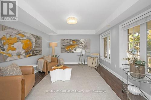 3140 Edgar Avenue, Burlington, ON - Indoor