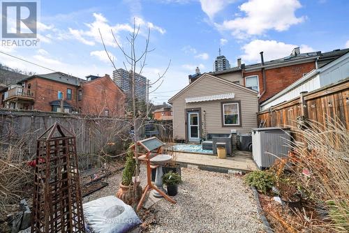 215 Ferguson Avenue S, Hamilton, ON - Outdoor