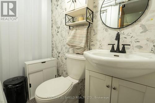 1005 Third Street E, Cornwall, ON - Indoor Photo Showing Bathroom