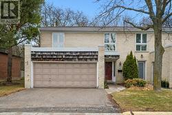 136 - 48 CRIMSON MILL WAY Toronto (St. Andrew-Windfields), ON M2L 1T6