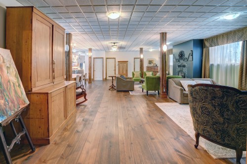 Vue d'ensemble - 485 Ch. Du Moulin, Sainte-Adèle, QC - Indoor Photo Showing Other Room