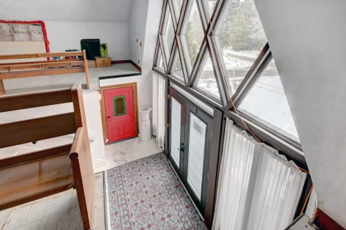 Hall d'entrée/Vestibule - 485 Ch. Du Moulin, Sainte-Adèle, QC - Indoor Photo Showing Other Room