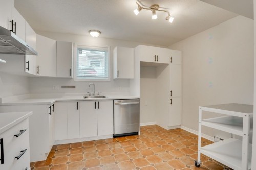 Kitchen - 1-292 Rue De L'Atmosphère, Gatineau (Aylmer), QC - Indoor Photo Showing Kitchen