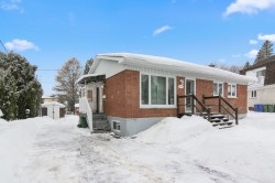 107 Rue Sara  Saguenay (Chicoutimi), QC G7G 1C8