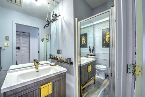 Salle de bains - 116 Av. De La Vallée, Saint-Sauveur, QC - Indoor Photo Showing Bathroom