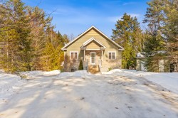 386Z  - 386AZ Rue du Domaine-des-Sources  Saint-Colomban, QC J5K 1V7