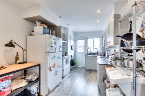 Kitchen - 6-844 Av. Ball, Montréal (Villeray/Saint-Michel/Parc-Extension), QC - Indoor