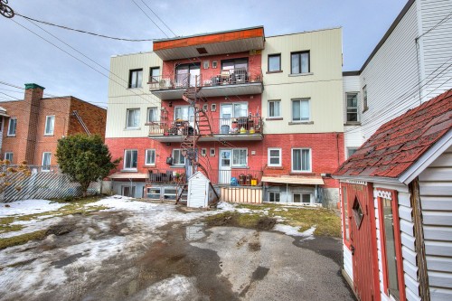 Back of Structure - 6-844 Av. Ball, Montréal (Villeray/Saint-Michel/Parc-Extension), QC - Outdoor