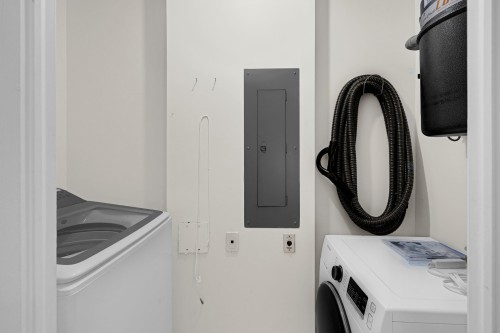 Laundry - 1104-1000 Boul. De Maisonneuve O., Montréal (Ville-Marie), QC - Indoor Photo Showing Laundry Room