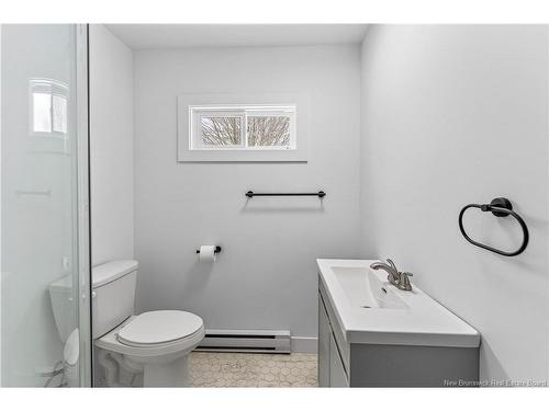 54 Duke St, Saint Stephen, NB 