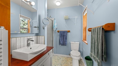 2187 May Rd, Courtenay, BC 