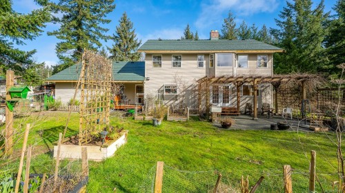 2187 May Rd, Courtenay, BC 