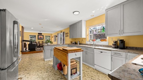 2187 May Rd, Courtenay, BC 