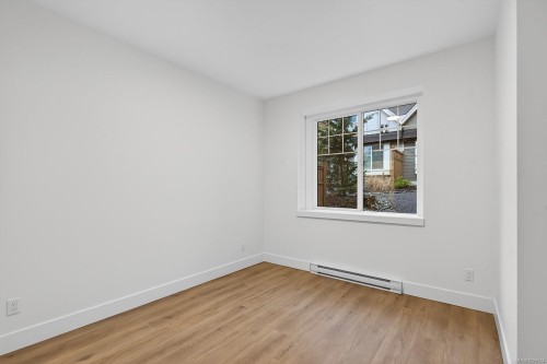 100-3003 Keystone Dr, Duncan, BC - Indoor Photo Showing Other Room