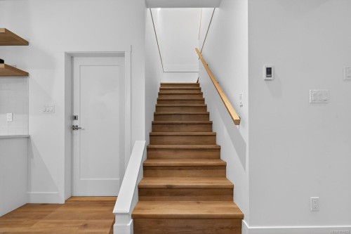 100-3003 Keystone Dr, Duncan, BC - Indoor Photo Showing Other Room