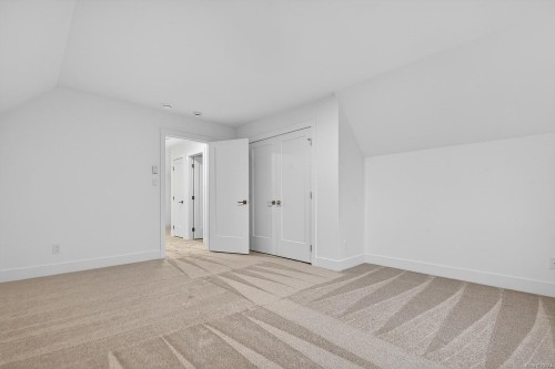 100-3003 Keystone Dr, Duncan, BC - Indoor Photo Showing Other Room